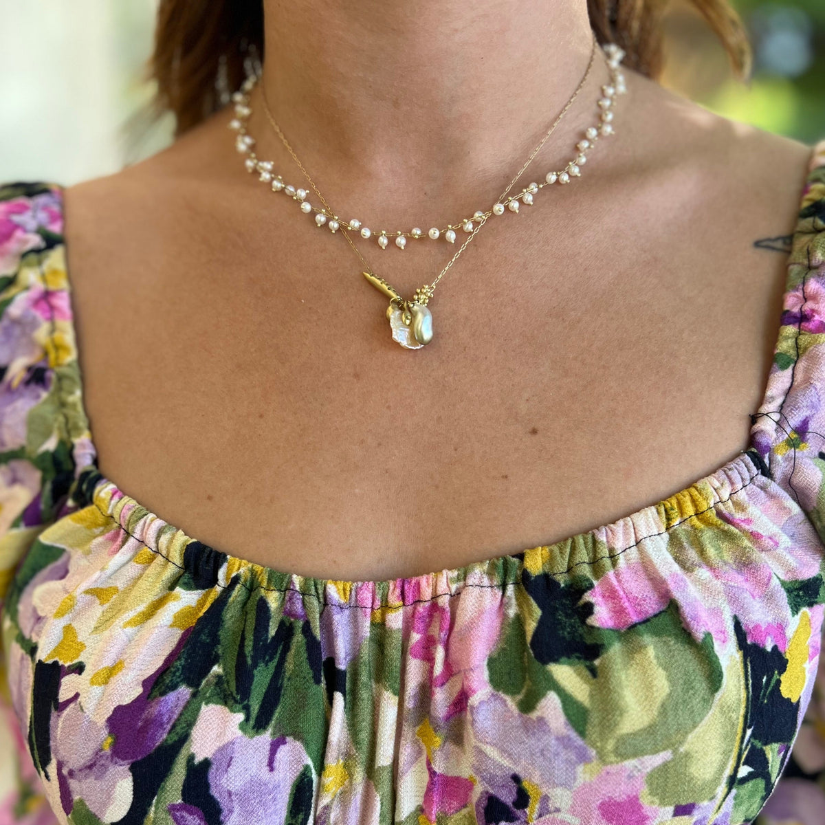 KESHI PEARL CHARM NECKLACE, 18k yellow gold
Keshi pearls, NECKLACES, TEN THOUSAND THINGS