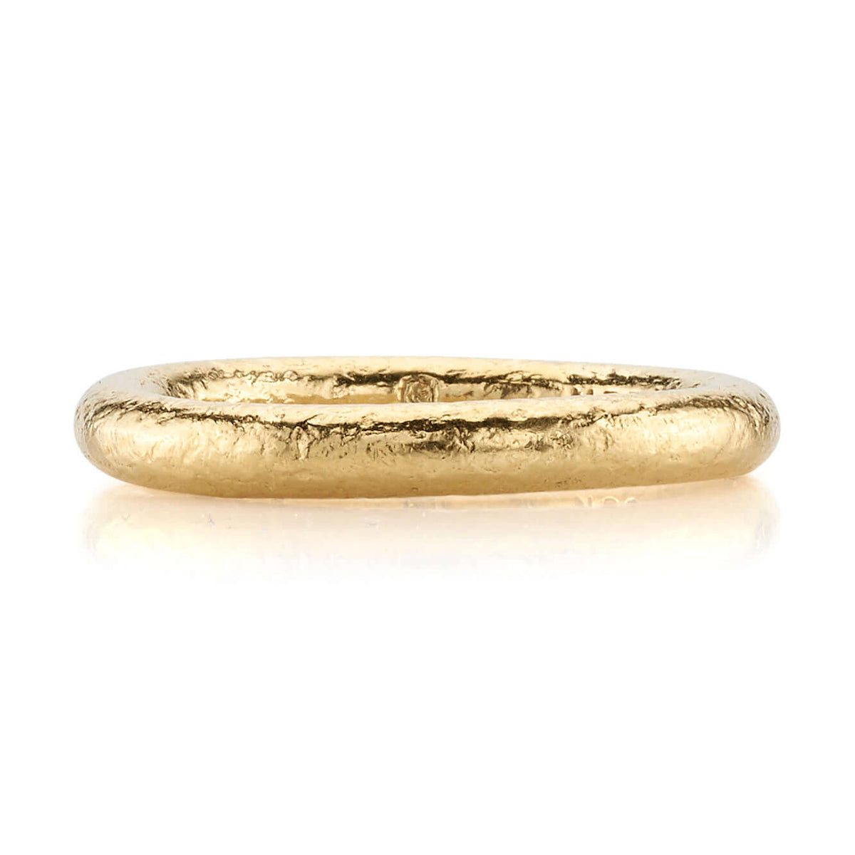 SINGLE STONE EXTRA LARGE JANE BAND | 3mm handcrafted hammered 22K yellow gold band. Please inquire for additional customization.