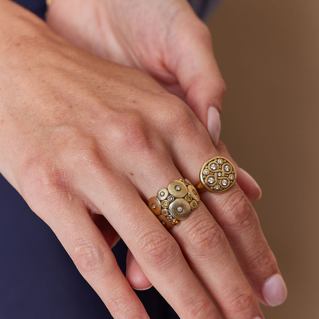 CELTIC SPRING RING, 18k yellow gold
0.25tw Brilliant cut diamonds
Size 6
Made in New York
, Ring, Alex Sepkus