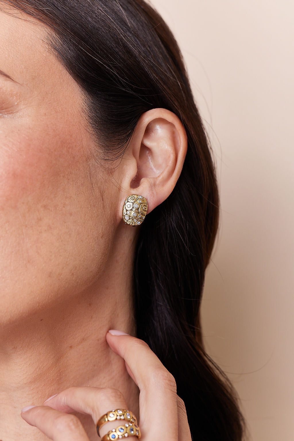 DIAMOND FLORA EARRINGS, 18k yellow gold
0.34ctw Brilliant cut diamonds
Made in New York
, Earrings, Alex Sepkus