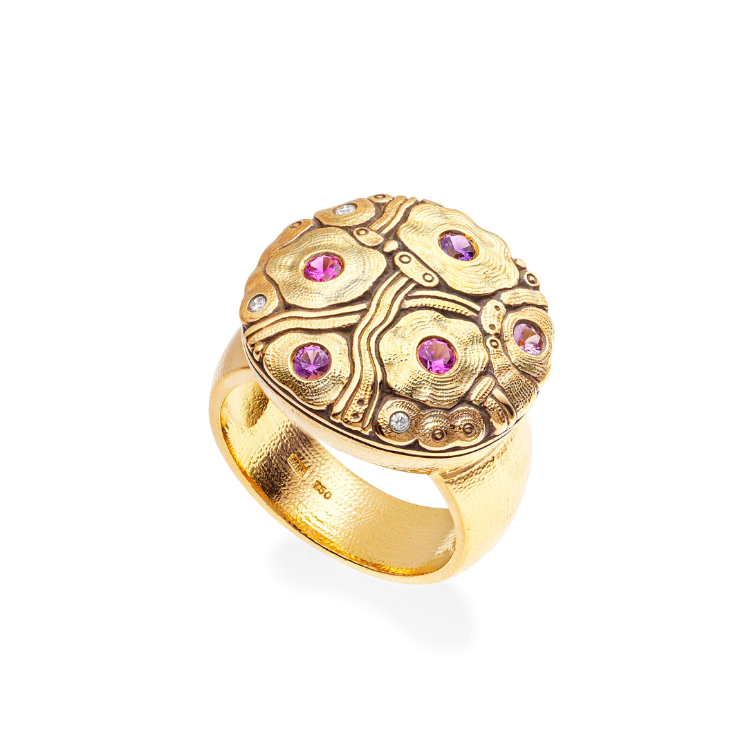 FLORA RING, 18k yellow gold
0.34tw pink and purple sapphires
0.04tw Brilliant cut diamonds
Size 6.5
Made in New York
, Ring, Alex Sepkus