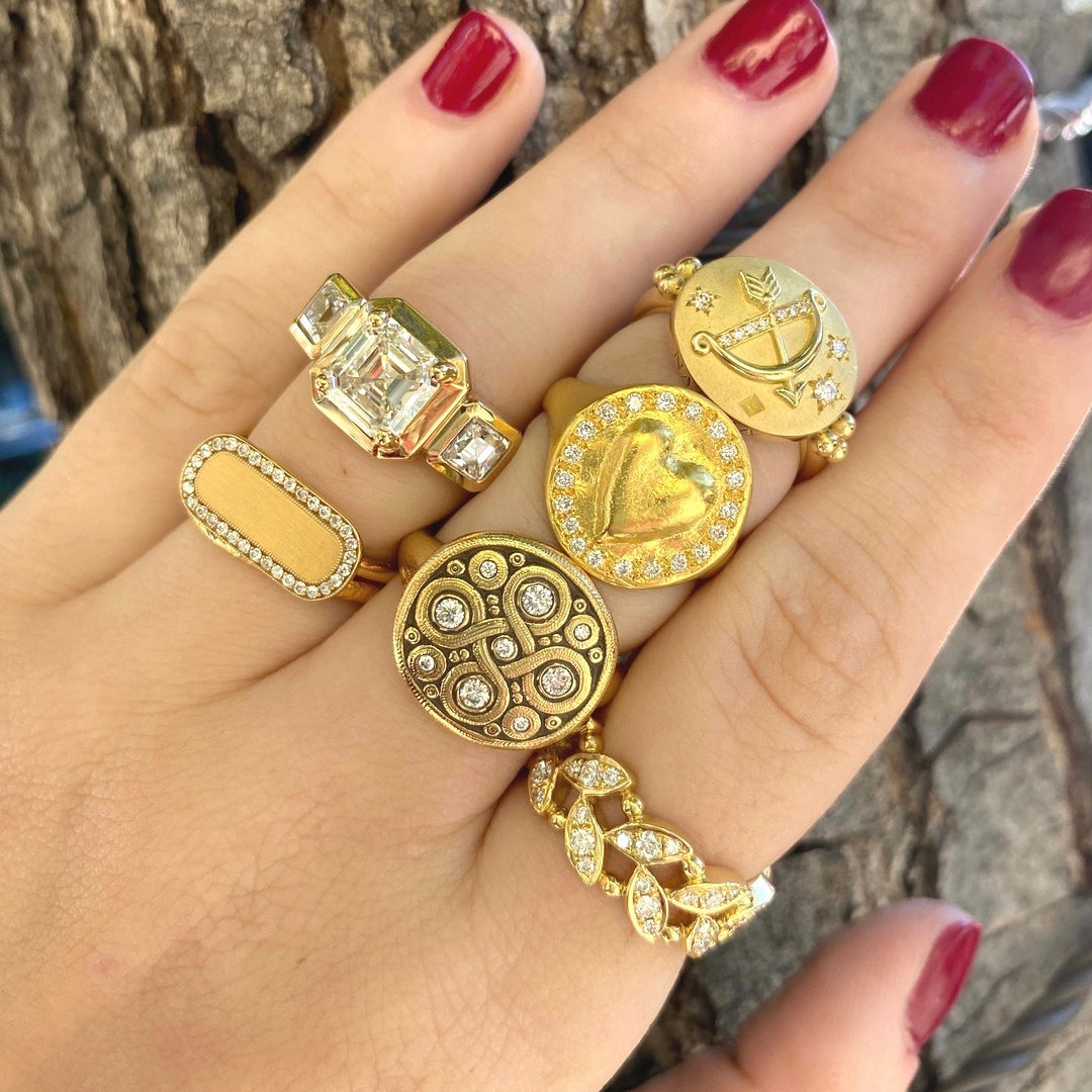 CELTIC SPRING RING, 18k yellow gold
0.25tw Brilliant cut diamonds
Size 6
Made in New York
, Ring, Alex Sepkus