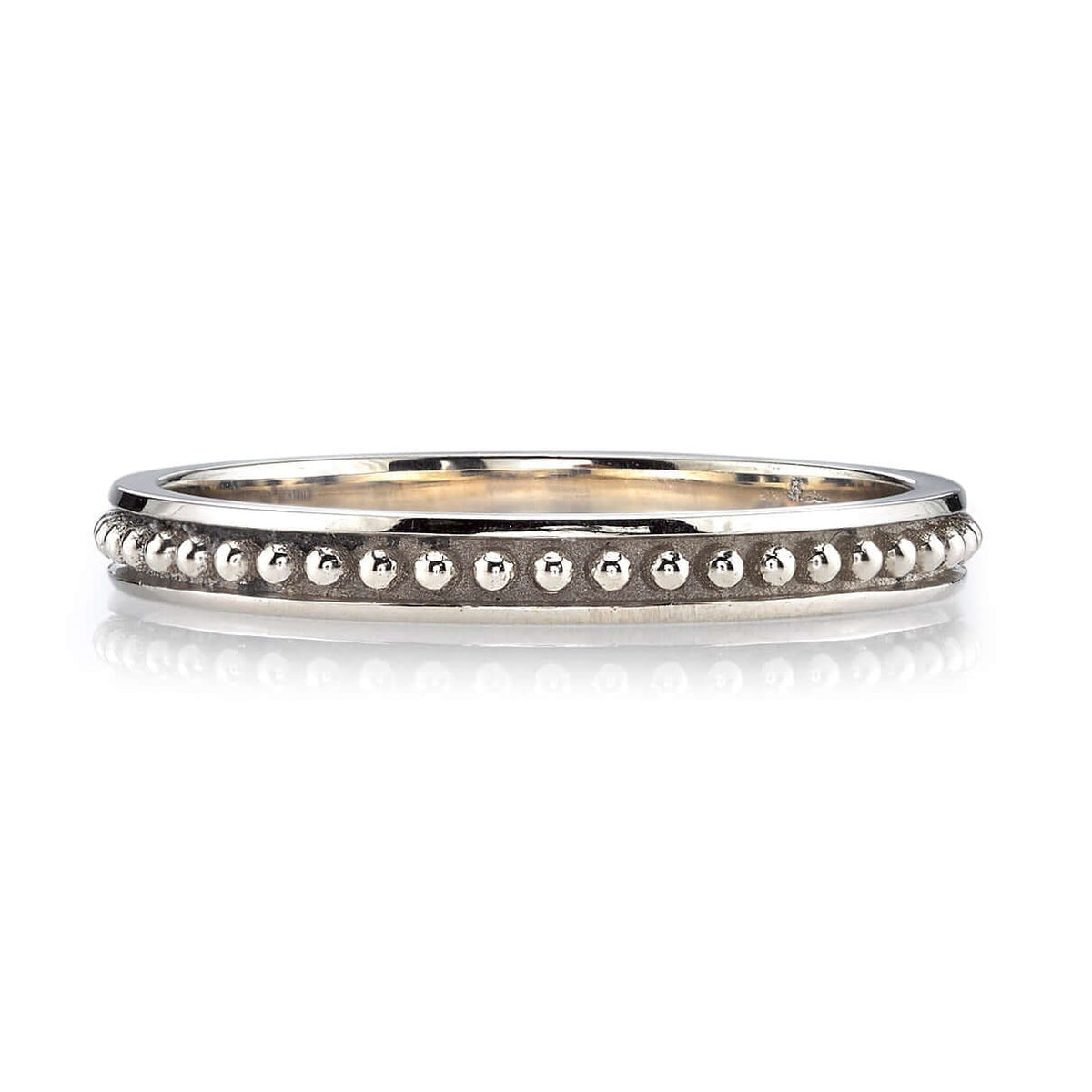 SINGLE STONE BRINLY BAND | Handcrafted 18K gold beaded band. Approximate band width 2.2mm. Please inquire for additional customization.