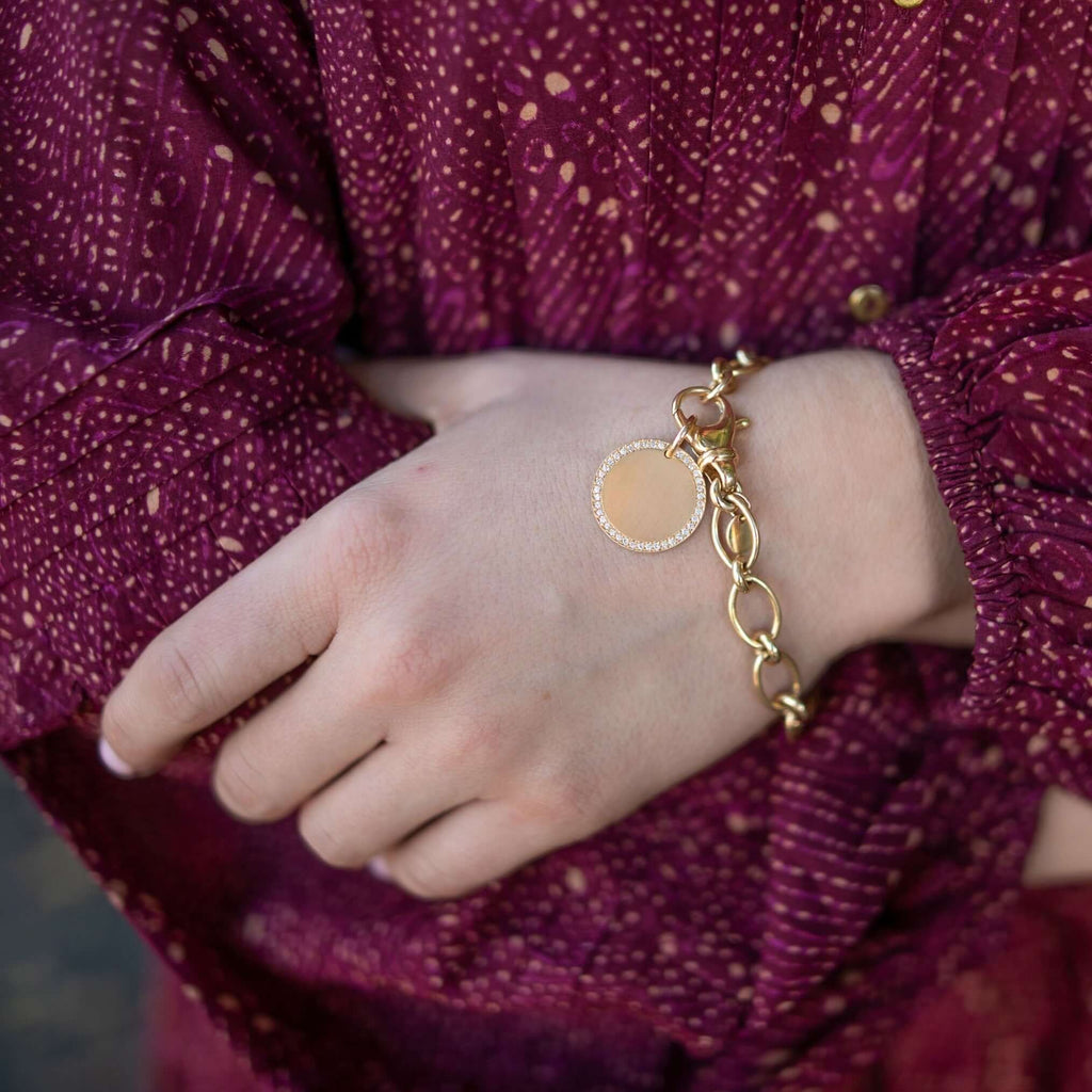 SINGLE STONE CREW BRACELET featuring Handcrafted 18K yellow gold oval and round link bracelet. Bracelet measures 7.5". Please inquire for additional customization.