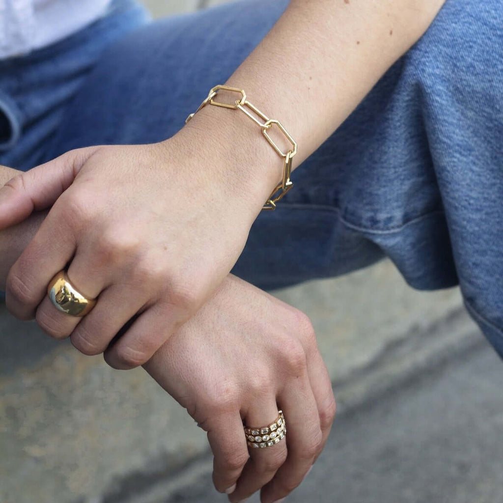 SINGLE STONE DEMPSEY BRACELET featuring Handcrafted 18K yellow gold box link bracelet. Bracelet measures 7.5". Please inquire for additional customization.