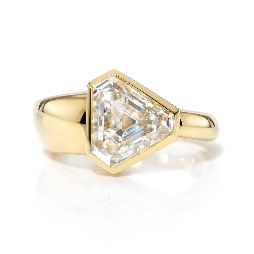 SINGLE STONE EZRA RING featuring 2.50ct F/SI1 GIA certified vintage Trapezoid cut diamond bezel set in a handcrafted 18K yellow gold mounting with a tapered shank.