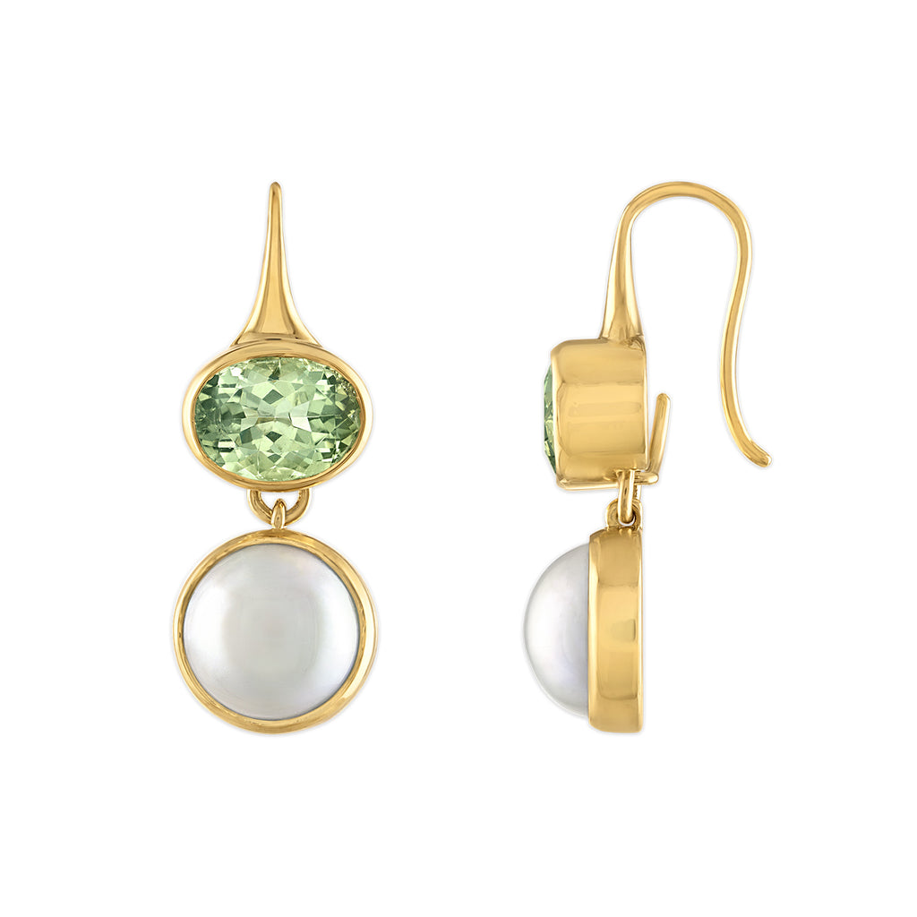 LOUISE EARRINGS, 18k yellow gold 
Green tourmaline 
Pearl, Earrings, Jade Ruzzo