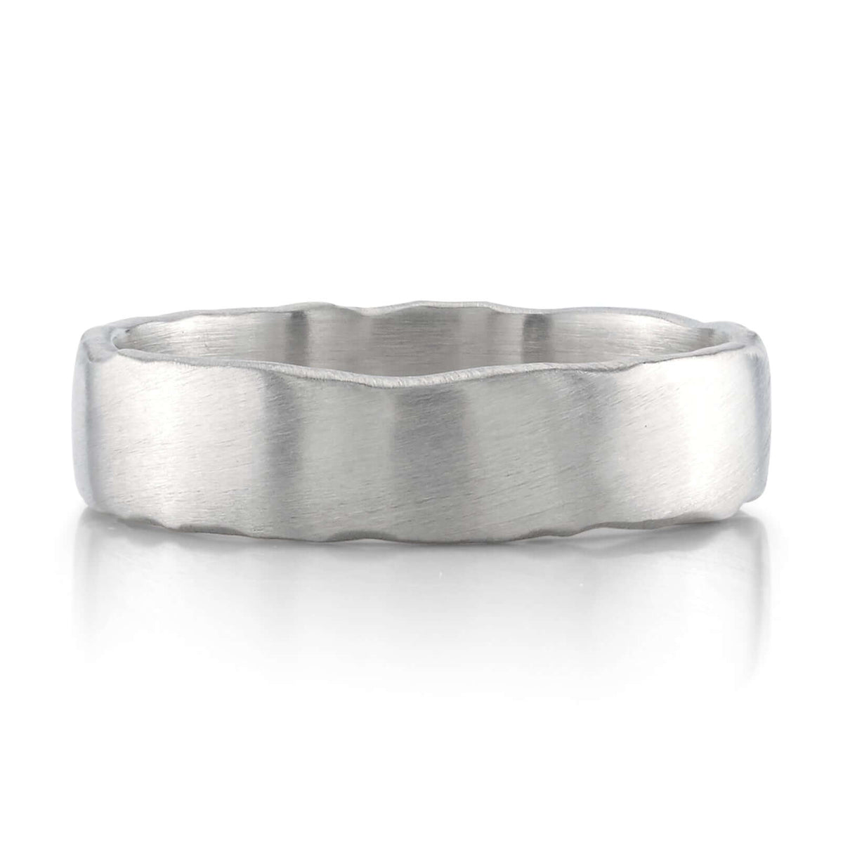SINGLE STONE MAXWELL 5.5MM BAND | 5.5mm handcrafted Men's band. Bands available from 4mm to 8mm.