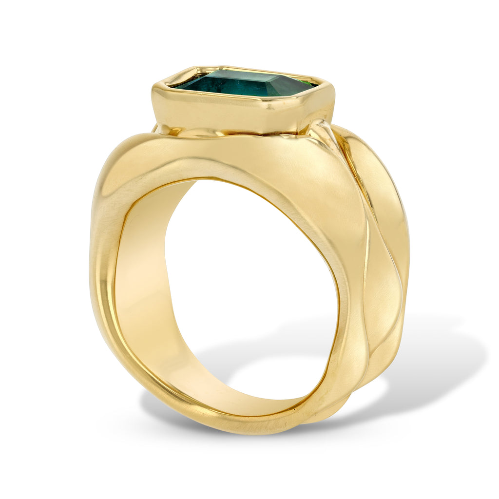 GREEN TOURMALINE CAYRN RING, 3.77ct emerald cut green tourmaline 18k yellow gold Size 6.5 Made in Los Angeles, Band, VRAM