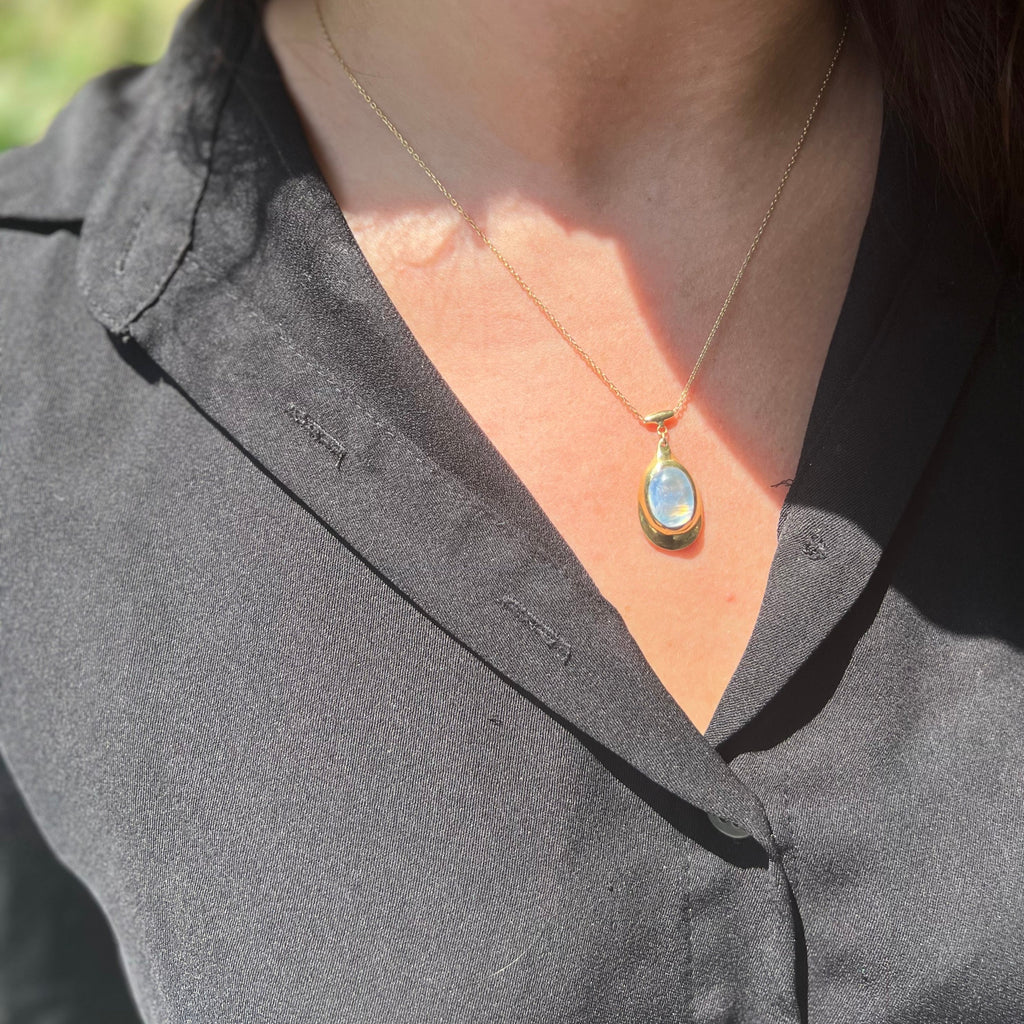 MOONSTONE HOLDER NECKLACE, 18k yellow gold 
Blue moonstone 
, Necklace, Ten Thousand Things