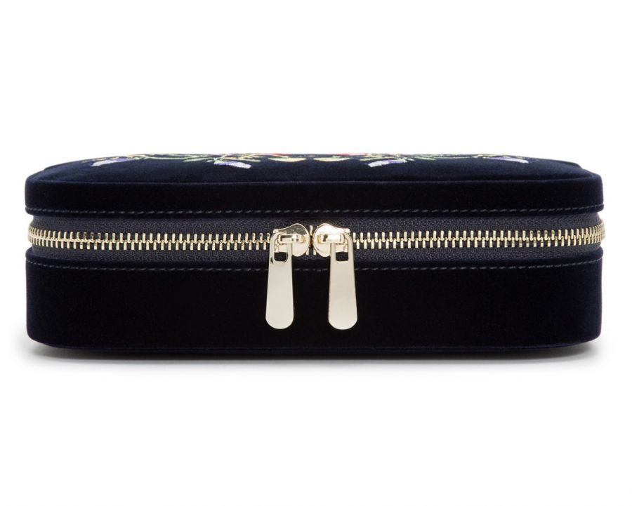 LARGE ZOE JEWELRY CASE, Forest green velvet 
20 compartments: 18 ring rolls, 12 necklace storage, 5 bracelet compartments, 6 bracelet/watch cuffs, and removable mini travel piece 
LusterLoc™:, Jewelry Case, Wolf
