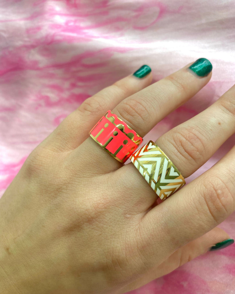 MEMPHIS SAMARKAND WIDE BAND, 14k yellow gold Neon pink enamel Size 6 Made in London, RINGS, Alice Cicolini